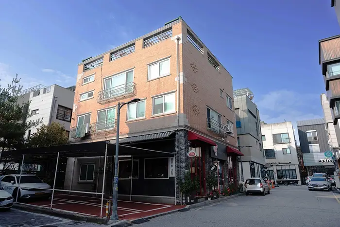 제로투나인 · 음식점