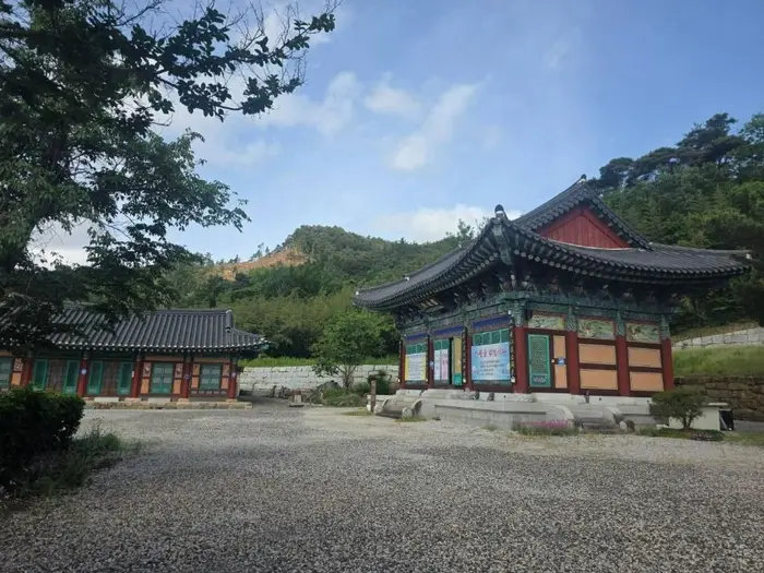 서산사(곡성) · 관광지