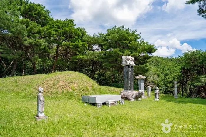 김종서 장군 묘 · 관광지