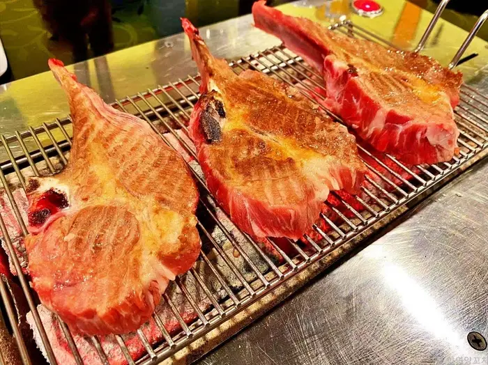 향연양꼬치 · 음식점