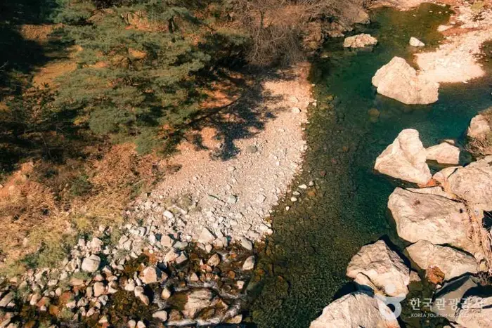 김삿갓 계곡 · 관광지
