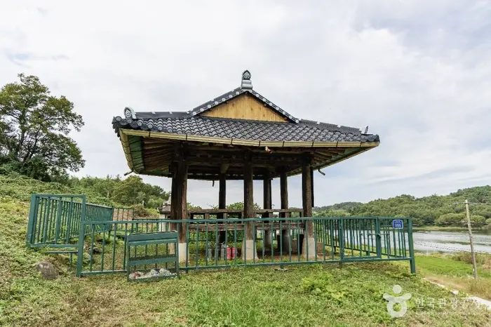 수덕정 · 관광지