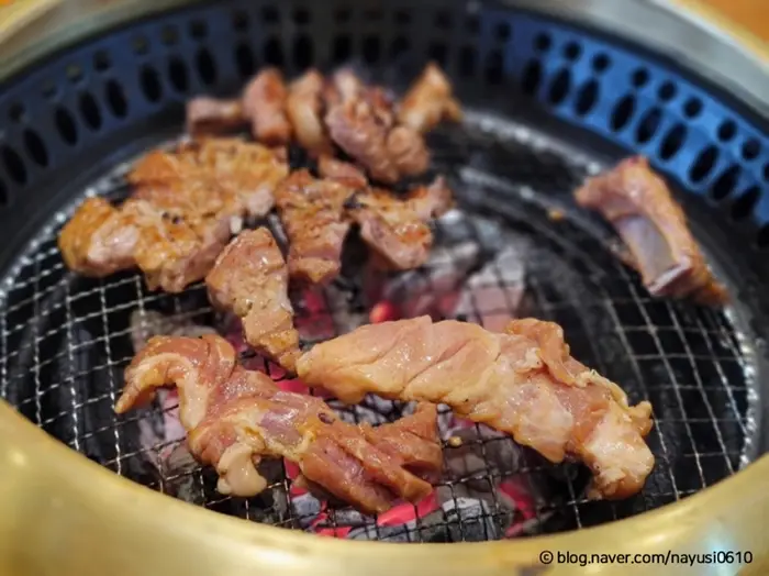 동봉 · 음식점
