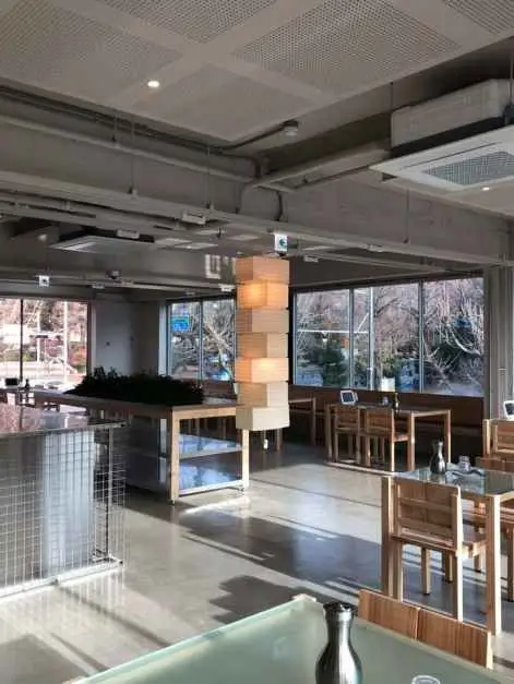 오브셀라 · 음식점