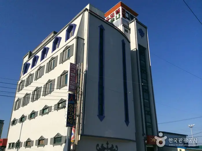 그랜드 모텔 · 숙박