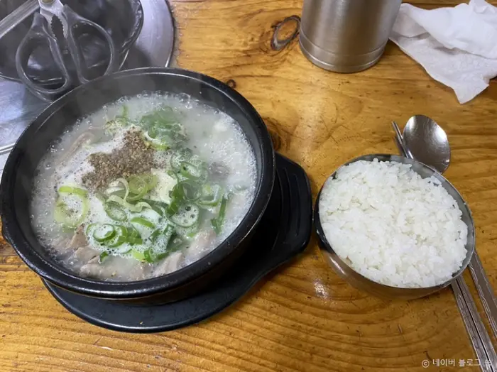 일동토종순대감자탕 본관 · 음식점