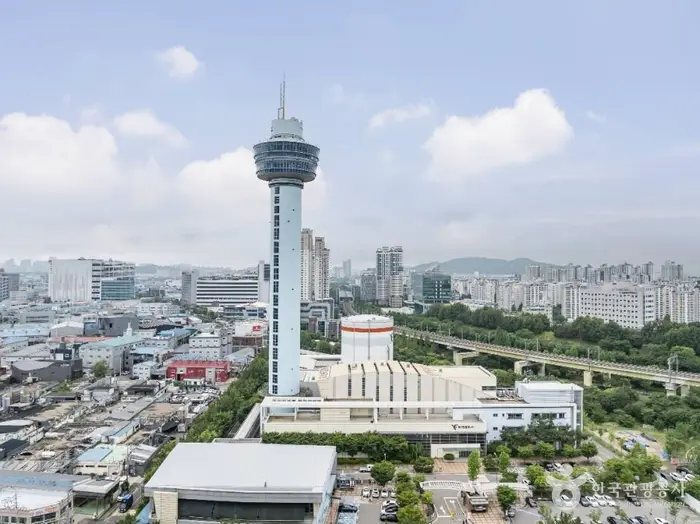 청년미디어타워 · 문화시설