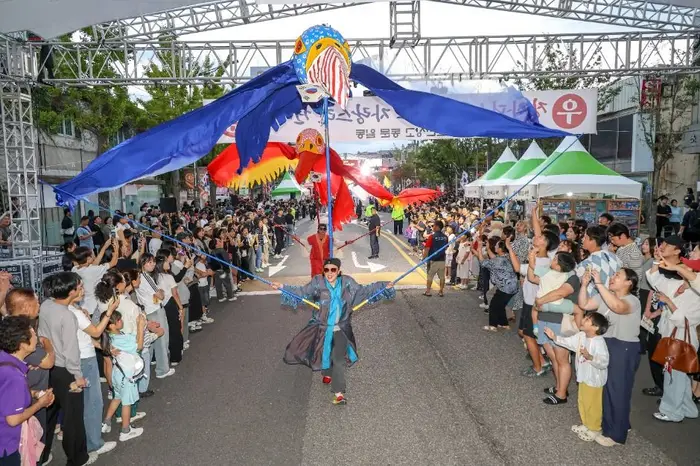군산시간여행축제 포스터 사진 3