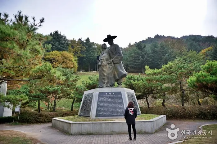 박달재목각공원 · 관광지