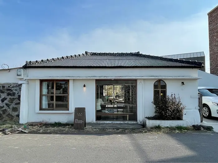잔물결 · 음식점