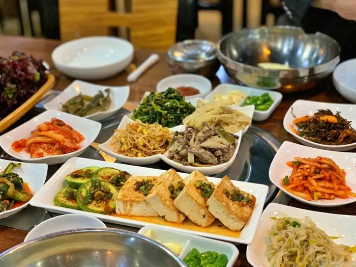 홀인원그늘집 · 음식점
