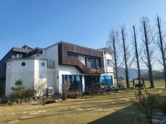 미술관아래협동조합 · 관광지