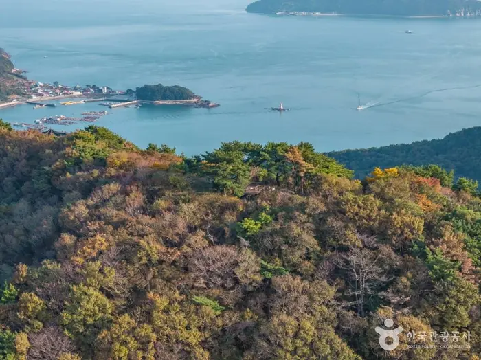 망산 · 관광지
