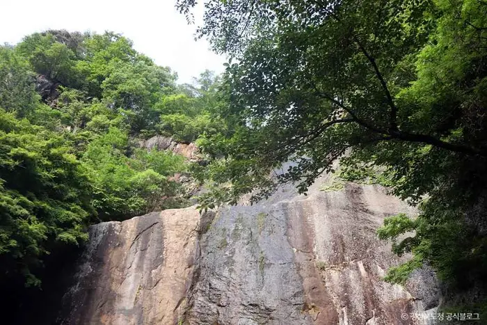 낙대폭포 · 관광지