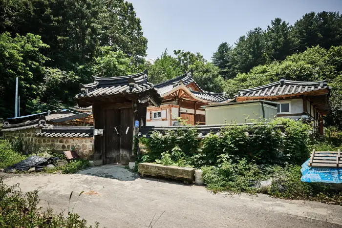 춘천최재근가옥 · 관광지