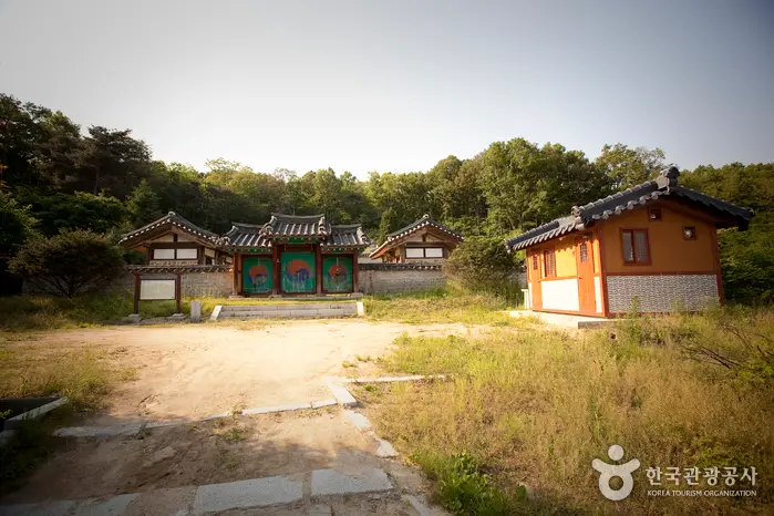 화산서원(포천) · 관광지
