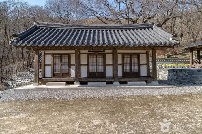 설봉서원 · 관광지