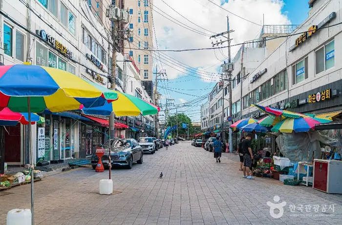 모래내시장 먹자골목 · 쇼핑