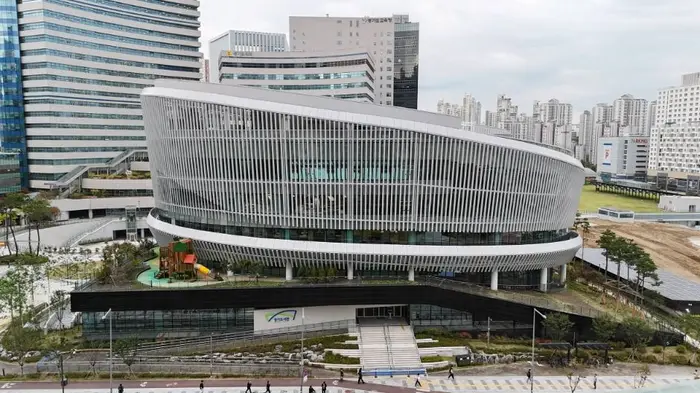 경기도서관 · 문화시설