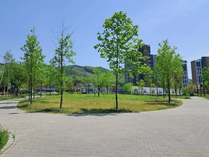 잔돌문화공원 · 관광지