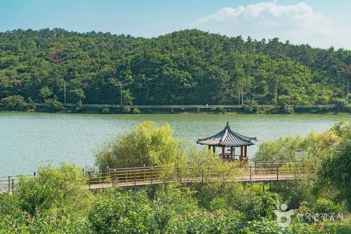 마근저수지 · 관광지