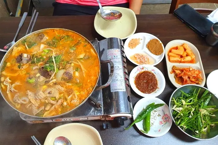 2대째순대 · 음식점
