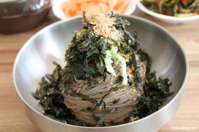 생곡메밀막국수 · 음식점