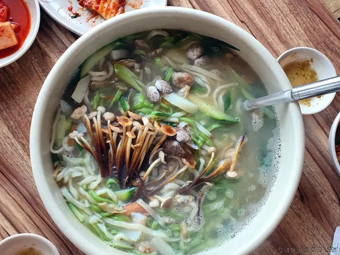 심애선해물칼국수 · 음식점