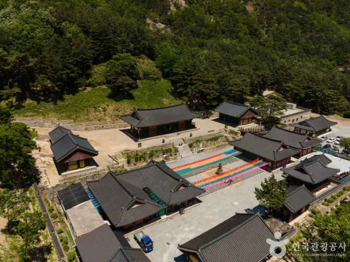 삼화사 · 관광지