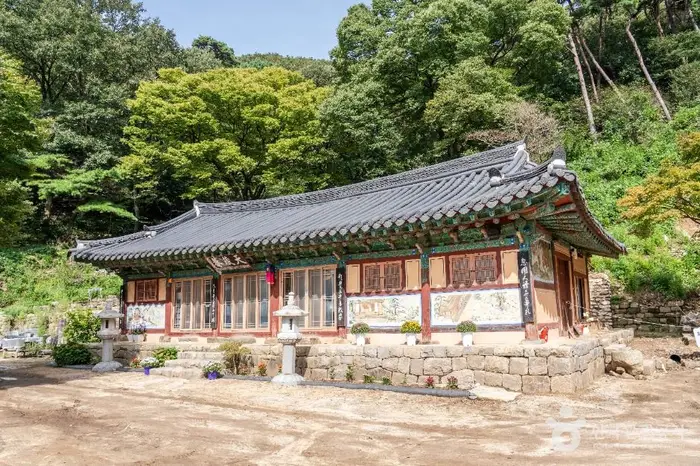 천장사(서산) · 관광지