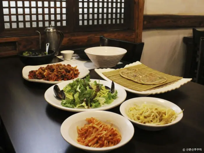 산촌신쭈꾸미 · 음식점