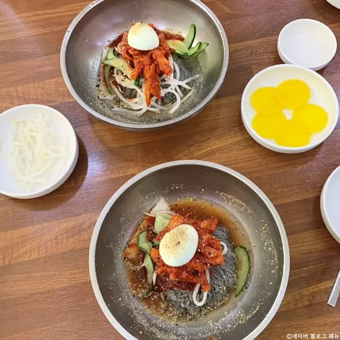 속초 코다리냉면 · 음식점
