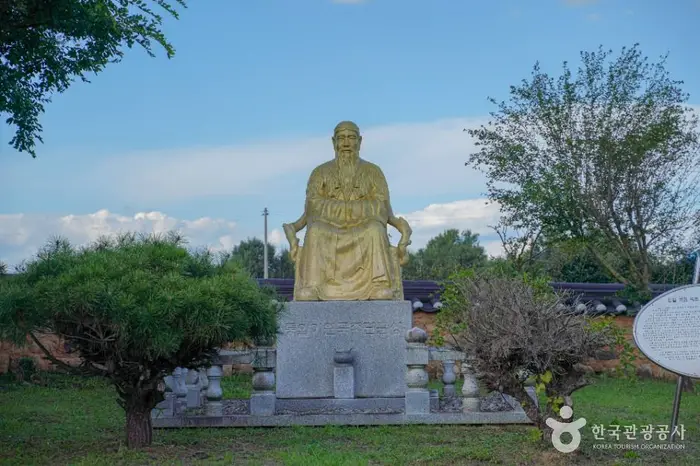 곡성 단군전 · 관광지