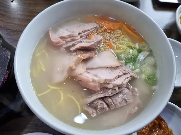 제주미담 · 음식점