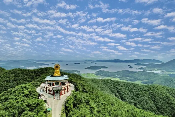 문수암(고성) · 관광지