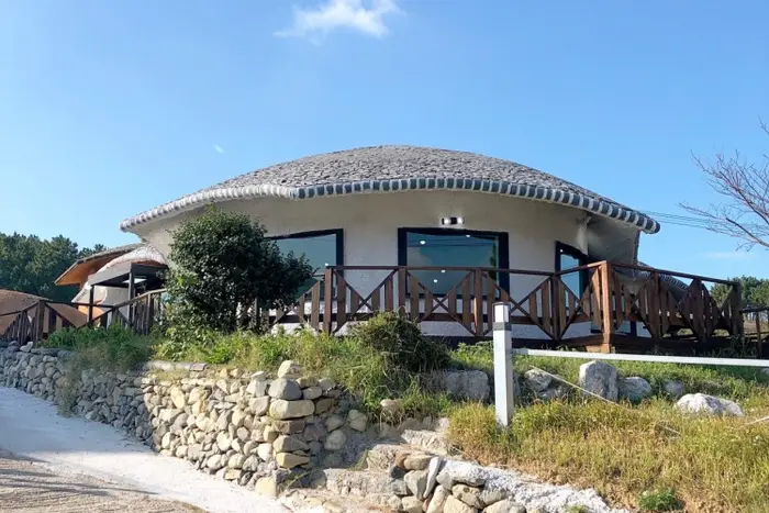 빌라드웨이브 · 음식점