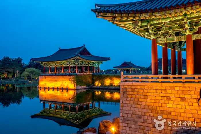 경주 동궁과 월지 · 관광지
