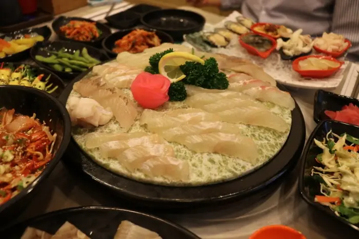 내포해물촌 · 음식점