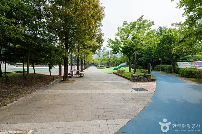 구봉산근린공원 · 관광지