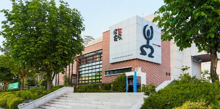 축제극장몸짓 · 문화시설