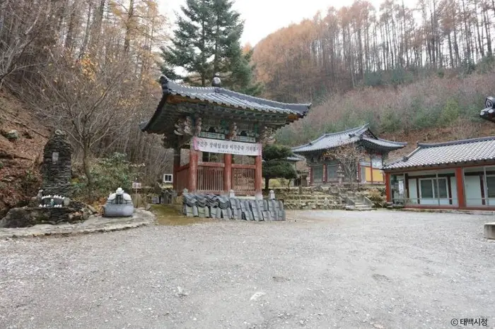 백단사 · 관광지
