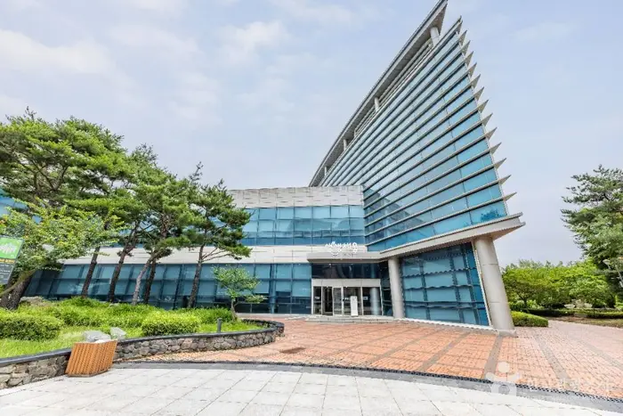 국립생물자원관 · 문화시설