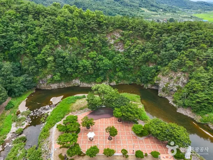 빙계계곡 · 관광지