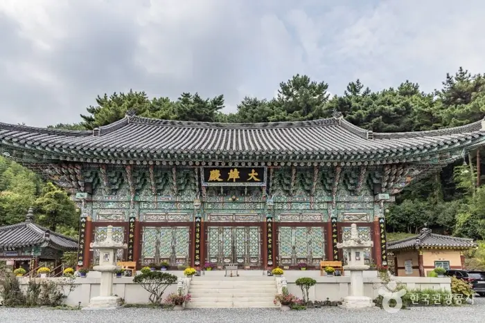 법흥사(남해) · 관광지