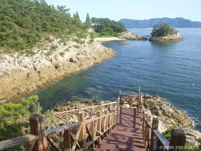 병풍바위 전망대 · 관광지