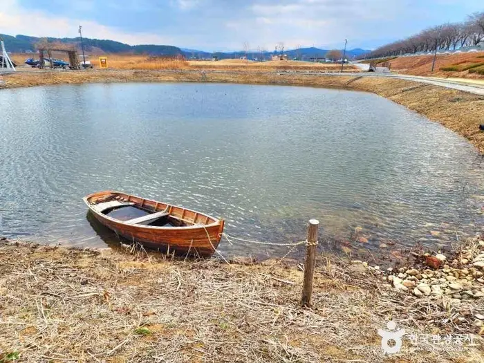 남대천연어생태공원 · 관광지