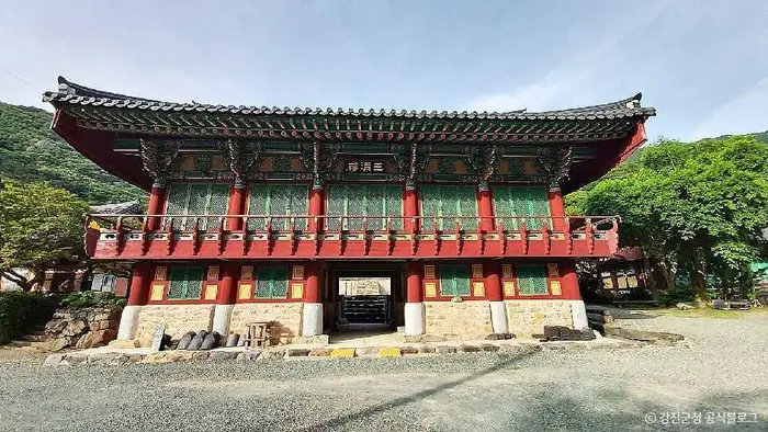 정수사(강진) · 관광지