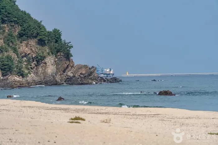 등명해변(등명해수욕장) · 관광지