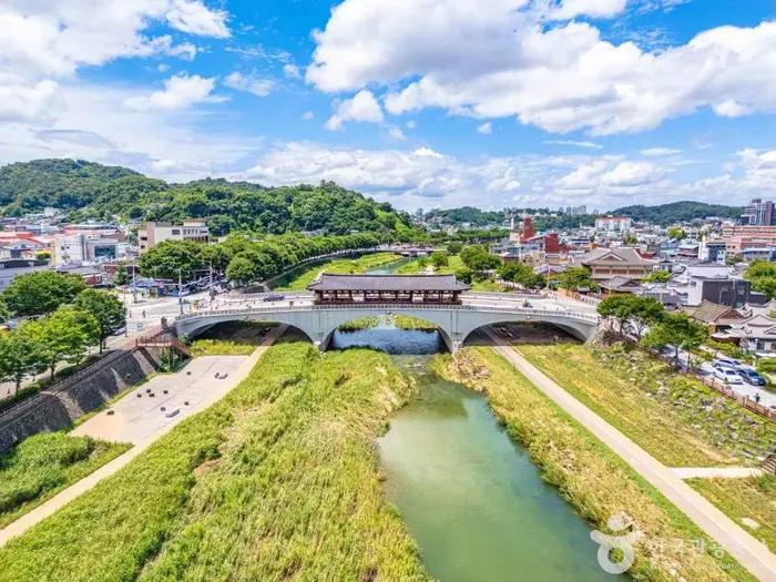 남천교 청연루 · 관광지