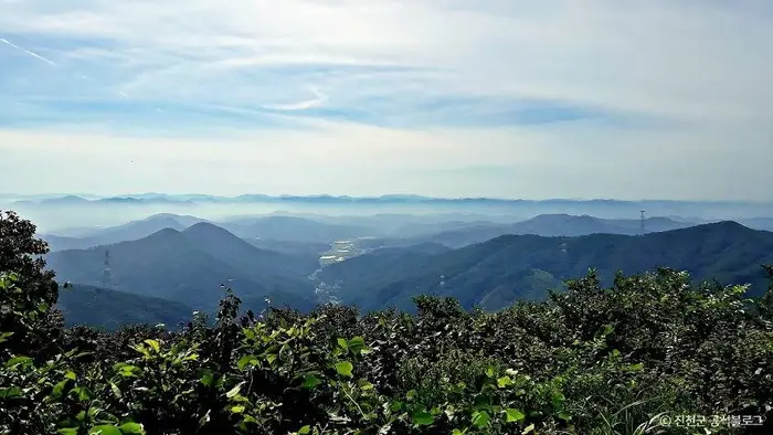 만뢰산 · 관광지